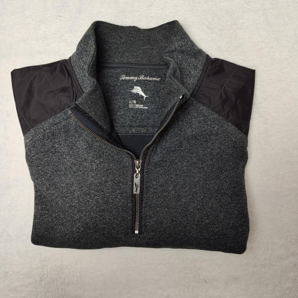 Tommy Bahama Pullover Mens XL Gray 1/4 Zip Mock Neck Quilted Shoulder Island